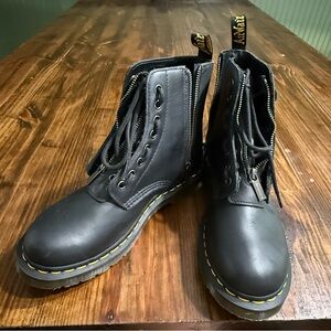 Doc Marten Sinclair boots